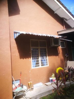 HOMESTAY 144